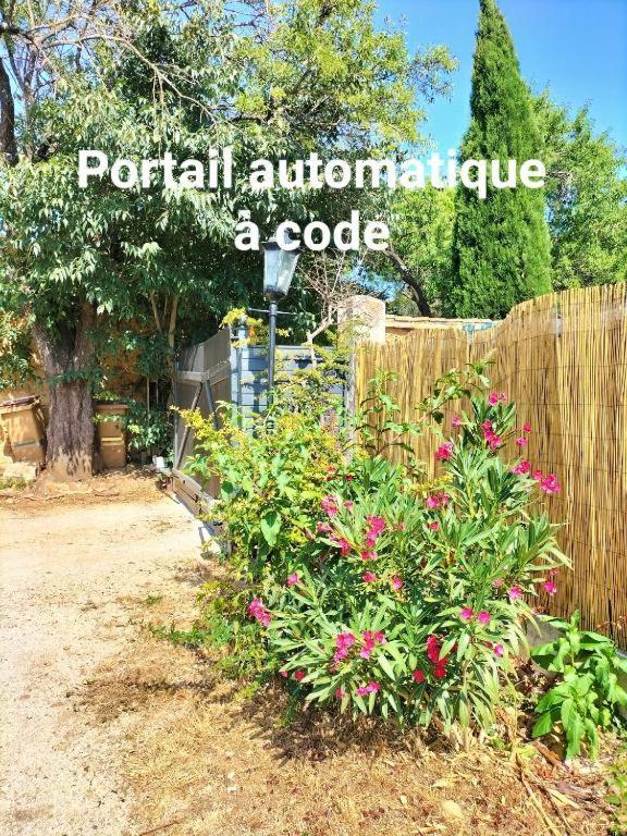 Villa Calme et Intimité proche Avignon - Provence à Morieres-les-Avignon Extérieur photo